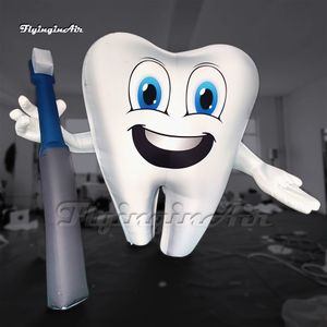 Modèle de dent gonflable blanc personnalisé 2 m/3 m, personnage de dessin animé publicitaire, ballon, dent gonflable, homme tenant une brosse à dents pour clinique dentaire