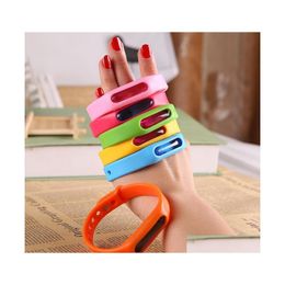 Lutte Antiparasitaire Enfant Bracelet Anti-Moustique Sile Bracelet Plante Huile Essentielle Capse Moustiques Bande Bug Killer Drop Delivery Home Dhxxr