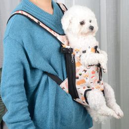 Pet Carrier Backpack Verstelbare Pet Front Backpack Travel Bag Legs Out Easy-Fit Reizen Wandelen Kamperen voor kleine middelgrote honden Katten Puppies