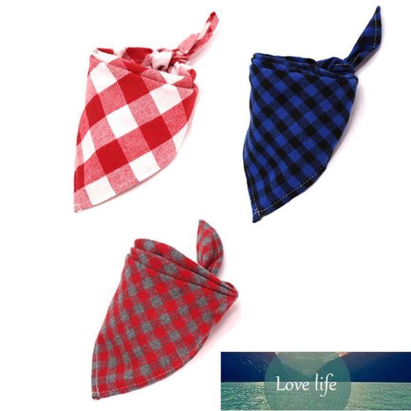 Pet Dog Bandana Small Large Dog Baberos Bufanda Lavable Cozy Cotton Plaid Printing Cachorro Pañuelo Pajarita Accesorios para el cuidado de mascotas Precio de fábrica diseño experto Calidad