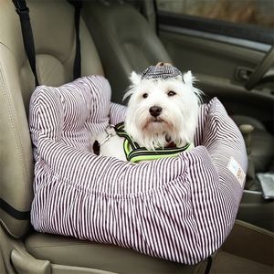 Coussin de siège de canapé pour chien de compagnie Safe Carry Cat à l'extérieur Voyager Puppy Dog Siège de voiture étanche Dog SUV Seat Cover amovible 201124