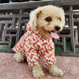 Pet Dog Hooded Jacket Schnauzer Teddy Pitbull Boomerang Poppy Doggy Fall Winddichte warme jas