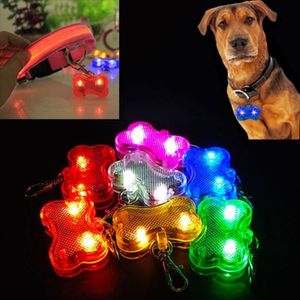 Hond LED lichtgevende hanger 7 kleuren dierbenodigdheden anti-verloren label hond bot modellering licht kraag hanger321a