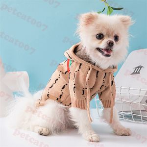 Pet Hooded Sweater T -shirt Hondenkledingbrief Jacquard huisdieren Gebreide truien modehonden capuchoned top