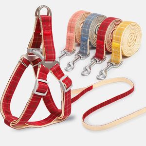 Laisses pour animaux de compagnie Plaid Dog Chest Strap Laisse Nylon Réglable Respirant Chien Harnais Chiot Collier Gilet Animaux Acessorios 4 Designs BT1097