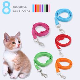 laisse en nylon pour animaux de compagnie couleur unie durable forte laisses de chiot chat 1.5 * 120cm corde de marche pour chien de compagnie