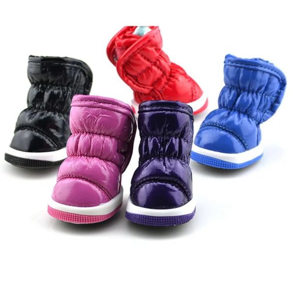 Chaussures de protection pour animaux de compagnie 4pcs / set chiens hiver pluie imperméable chien bottes de neige chiot slip pour petit moyen Yorkie chaussures 231122