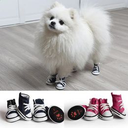 Zapatos protectores para mascotas perro vaquero zapato de lona 4 piezas Color sólido Casual antideslizante zapatillas impermeables botines transpirables 231116