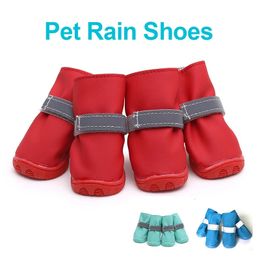 Beschermende schoenen voor huisdieren PU-leer Hondenschoenen Regenschoenen voor huisdieren voor kleine, middelgrote honden Warm antislip Waterdicht Reflecterend Huisdieren Hond Kat Sneeuwregenlaarzen 231110