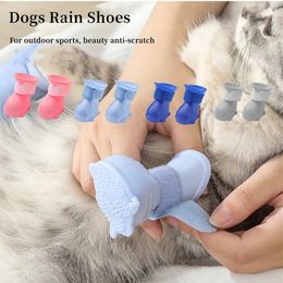 Chaussures de protection pour animaux de compagnie chaussures de pluie chien chat anti-dérapant botte en caoutchouc chiens chats couvre-pied chiot chaussettes imperméables petit moyen protéger la patte 231122