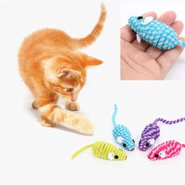 Suprimentos para animais de estimação Rato falso multicolorido Brinquedos para animais de estimação resistente a arranhões Gato mini gatinho divertido interativo para treinamento de jogos