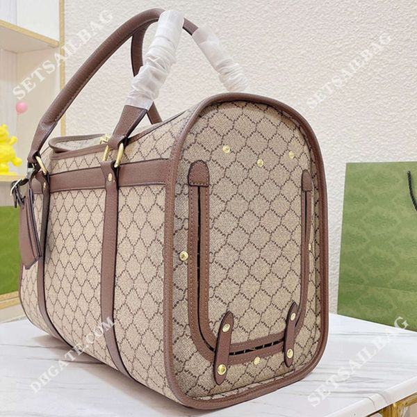 Sac fourre-tout pour animaux de compagnie pour chiens et chats conçu pour les voyages en plein air Fabriqué avec une toile de cuir de haute qualité et une fenêtre en maille pour un espace luxueux et de grande capacité