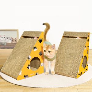 Pet Toy Cat Crasting Board Claw Grinder golft papier Cat Scratcher Wear-resistente klimkatschraper Bescherming van Furnitur 240309