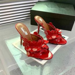 Bloemblaadje decoratie muilezels pantoffels sandalen stiletto slides open teen schoenen dames designer leer Geklede schoen buitenzool avondschoenen fabrieksschoeisel