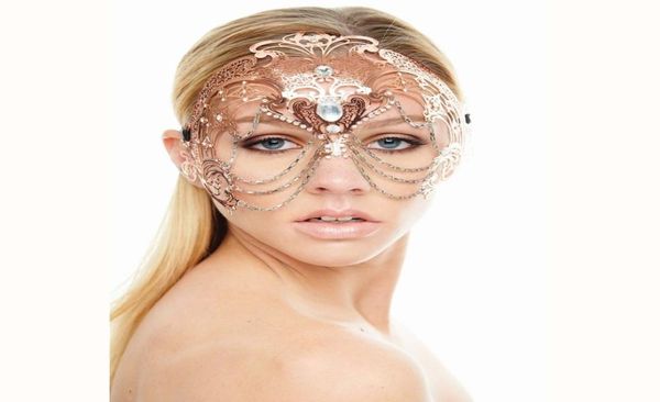 Phantom Metal Laser Cut Silver Gold Wedding Party Mask Mujeres Traje de cadena Filigrana veneciana Negro Cosplay Mascarada Mask4857781