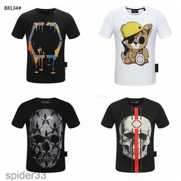 Philipps Pp Tshirt Pp Devil Skull Diamond T-shirts à manches courtes Casual Streetwear Tops Vêtements pour hommes Plein Cp Hommes T-shirts Polo Hommes Designer Tshirt Skull Dia GES1
