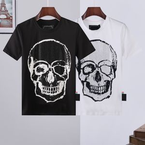 Phillip Plain PP diseñador Mens Skull Diamond camisetas Manga corta Marca Primavera y verano alta O-cuello Calidad Skulls TShirt tees 041 01