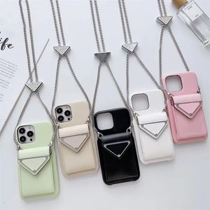 Étui de téléphone design pour Apple iPhone 15 14 Pro Max 13 12 14plus 11 Fashion Triangle P bandoulière en cuir portefeuille porte-cartes avec lanière en métal de luxe