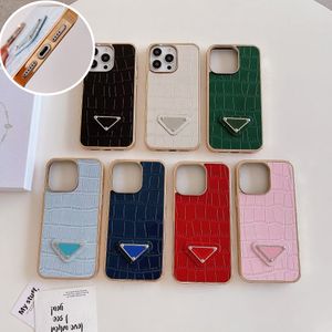 Funda para teléfono Funda para iPhone de diseñador para iPhone 15 Pro Max Fundas Apple iPhone 14 13 12 11 Pro Max XR XS Max 8P 14 Plus 15 Plus Funda de lujo con patrón de cocodrilo Funda móvil dorada