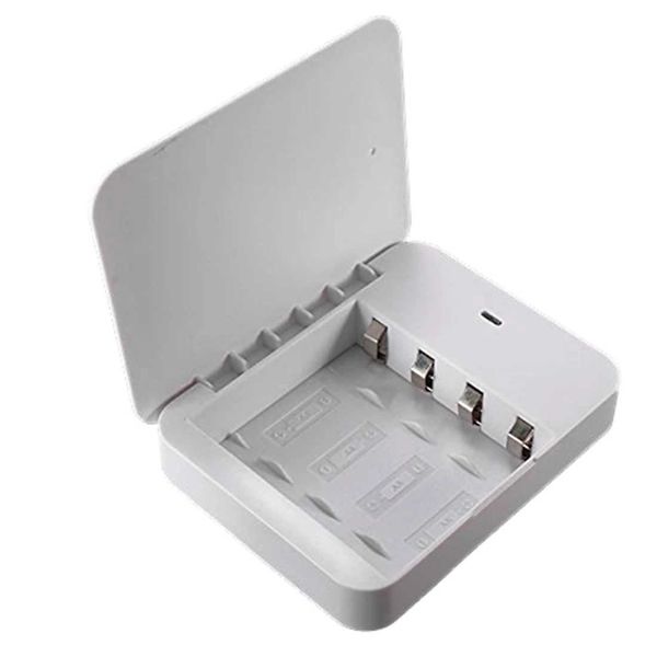 Téléphone Banques d'alimentation portable Pack d'alimentation USB Boîte d'emballage externe Chargeur d'urgence Chargeur d'urgence 4x AA adapté à l'iPhone 240424
