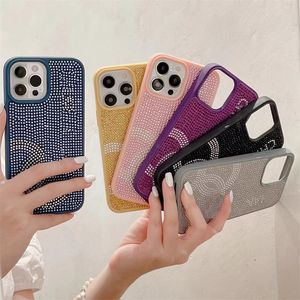 Étuis de téléphone Couverture avec diamants flash plein écran pour iPhone15 14 13pro 13promax 12 12pro 12promax 11 Designer de luxe Triangle Diamond Phone Case Brand Phonecases