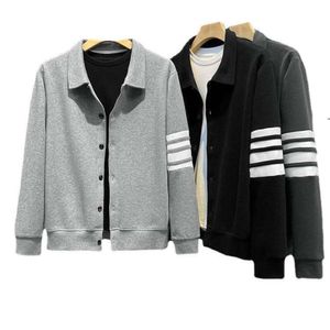 Pi Shuai – Cardigan tricoté à col Polo pour homme, marque d'automne, épissure de jeunesse, rayures à la mode, manteau polyvalent décontracté et ajusté