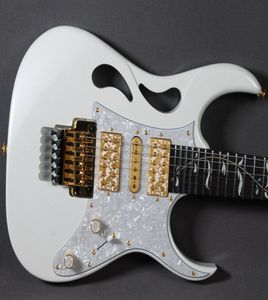 PIA 3761 Steve Vai Stallion White 72 Guitar Electric01231154126