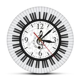 Piano Toetsenbord Treble Clef Wall Art Moderne Wall Clock Muzieknoten Zwart-wit Muur Horloge Muziek Studio Decor Pianist Gift 210325