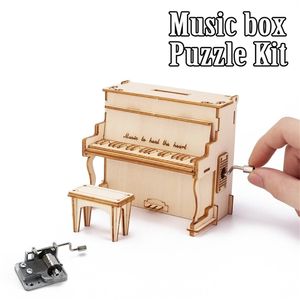 Piano Wood Hand Music Box 3d Wooden Office Desk Descripción de casas Decoración Modelo Mecánico de amor Regalos de cumpleaños Kits 220725