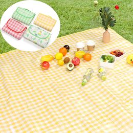 Picknickdeken buiten opvouwbare waterdichte tentmat tafelkleed dikke kussen draagbaar camping reiss stranddeken camping uitrusting 240416
