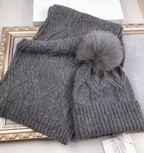 Unisex volwassen brei hoed en sjaal kit wollen bont pom poms cap dikker winter hoed met vos bont pompom bal cap vrouwen beanjes