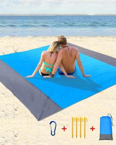 Kussen strandmat picknick deken extra groot 210 x 200 cm waterdicht zandbestendig waterbestendige camping