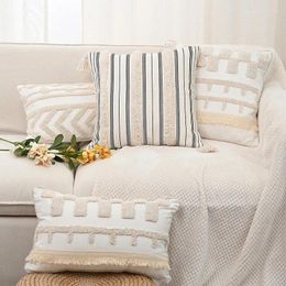 Oreiller en boucle géométrique beige couverture tuftée nordique oreillers décoratifs minimalistes pour canapé