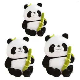 Panda de dessin de dessin avec du jouet animal en peluche en bambou