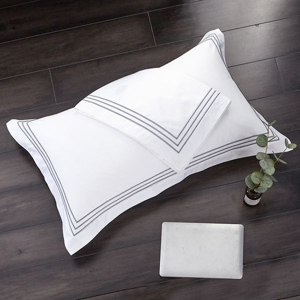 Funda de almohada 2pcsSet Lujo 100% Egipto Algodón Bordado 5 estrellas el Fundas de almohada Funda de almohada Funda de almohada blanca un par 50 * 80 55 * 85 cm 230214