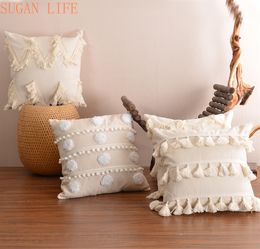 Taie d'oreiller Style Boho Housse de coussin en peluche avec des glands Cercle mignon Taie d'oreiller de style marocain Macramé Maison canapé Décoratif drop shippng 230629