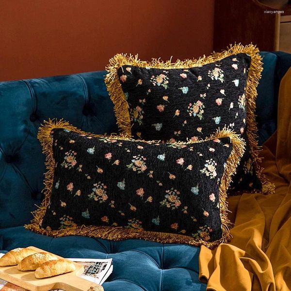 Oreiller cilecté Vintage fleur broderie taie d'oreiller tissu Chenille housse de canapé avec gland pour la décoration de la maison