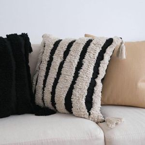 Algodón de almohada y lino cubierta de borla mechones boho beige cajas bordadas con parto negro
