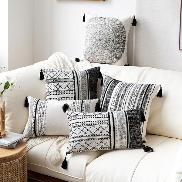 Funda de almohada 30x50 45x45cm estilo moderno Simple algodón blanco y negro rayas impresas borla funda para sofá decoración del hogar