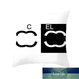Pillow Light Lux Designer Coussins Noir et Blanc Coussin Lettre Logo Coloré Carré Maison Taie d'oreiller Canapé Décoration Pad 45 x 45 cm Blanc