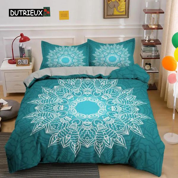 Pillow Mandala Coup de couette ensemble King Liberding Set Cover Couperter avec 1 / 2pcs Oreiller Shams For Kids Adults Adults Microfiber Quilt Cover