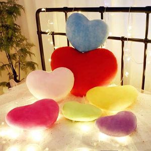 Oreiller Mini peluche coeur mignon jouet pour amoureux enfants amis Festival cadeau doux en peluche rouge amour forme jouets