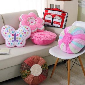 Almohada rosa caricatura bordado de algodón acolchado decorativo para sofá cama para el automóvil de la cama que contiene el regalo de los niños