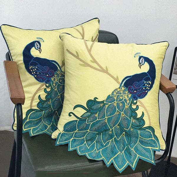 Almohada Retro Pavo Real Bordado Cubiertas Estilo étnico Cubierta Lentejuelas hechas a mano Habitación Sofá Decoración para el hogar