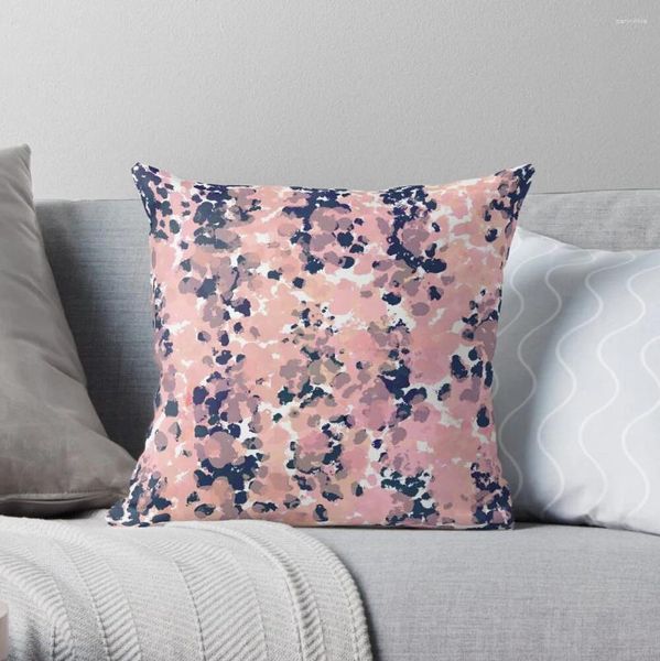 Almohada patrón abstracto pintado en almohada en azul marino rosa rosa y cubierta decorativa de tiro blanco para sala de estar