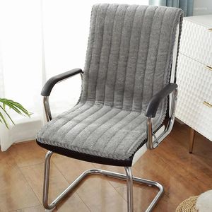 Étude d'oreiller chaise de bureau couvre couleur fond de couleur en peluche maison chaude adaptée à l'automne et à l'hiver