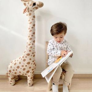 Oreillers 67 cm en peluche de girafe