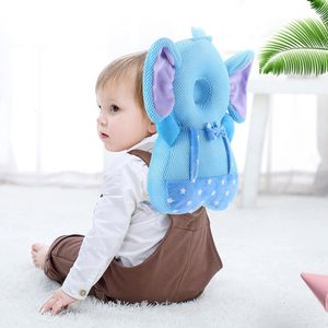 Oreillers Oreiller d'appui-tête de dessin animé mignon pour tout-petits, velours de cristal doux rempli de coton PP, tapis de résistance aux chutes, Protection de la tête de bébé 230826