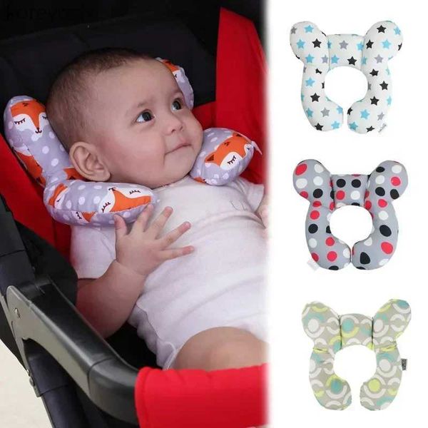 Oreillers Nouveau bébé oreiller de protection voyage siège de voiture tête cou soutien oreillers nouveau-né enfants U forme appui-tête enfant en bas âge coussin 0-3 ans L231116