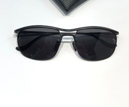Lunettes de soleil pilotes Black / Dark Grey Grey Mens Mens Womens Lunes Sonnenbrille Shades Sunnies Gafas de Sol UV400 Eyewear avec boîte